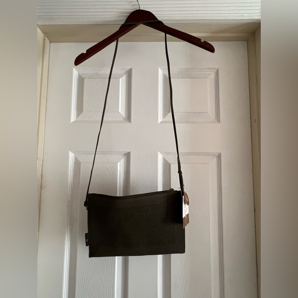 Vivaia Lucy The Envelope Crossbody Bag - Picture 4 of 12